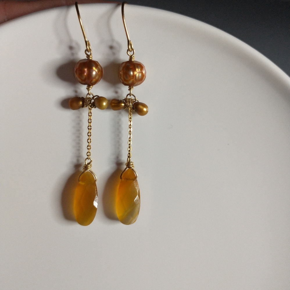 Dangle earrings